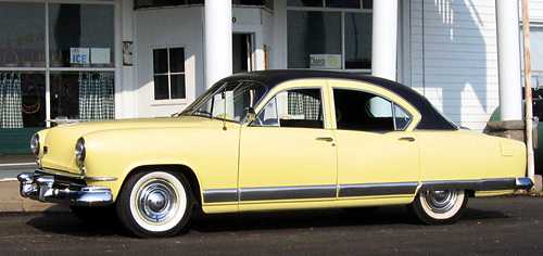 Kaiser Deluxe Golden Dragon (1951) with the Hofmeister kink