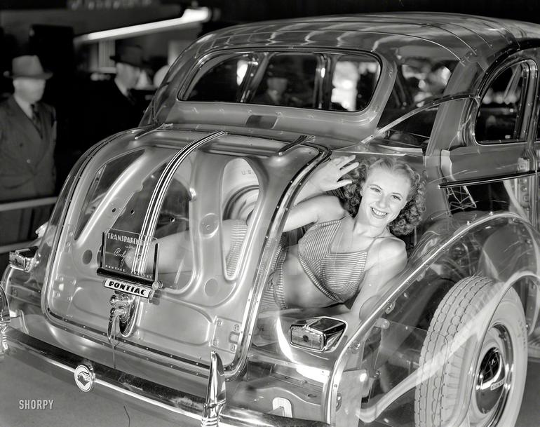 Pontiac Plexiglas Deluxe Six на всемирной выставке в Нью-Йорке 1939 года