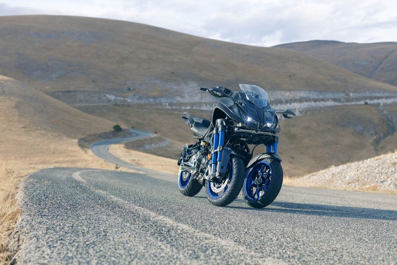 Yamaha Niken: не совсем обычный трехколесный мотоцикл