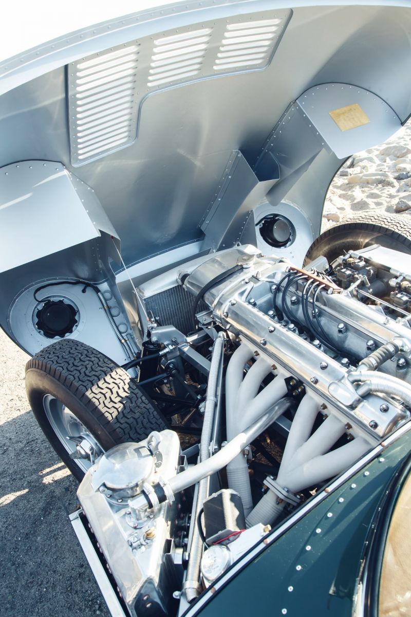 Jaguar XKSS: возрождение из пепла, 60 лет спустя