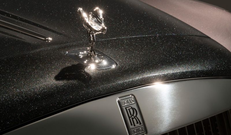 Бриллиантовый Rolls-Royce Ghost Elegance