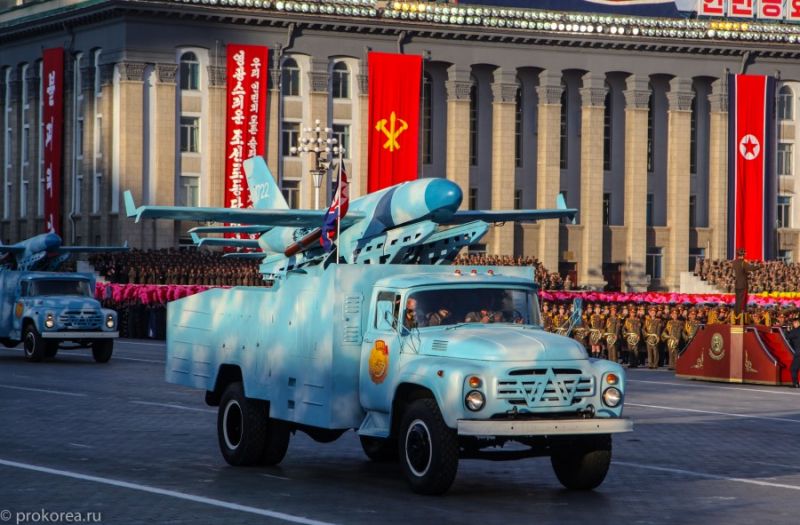 Северокорейское авторазнообразие: немного о параде в Пхеньяне